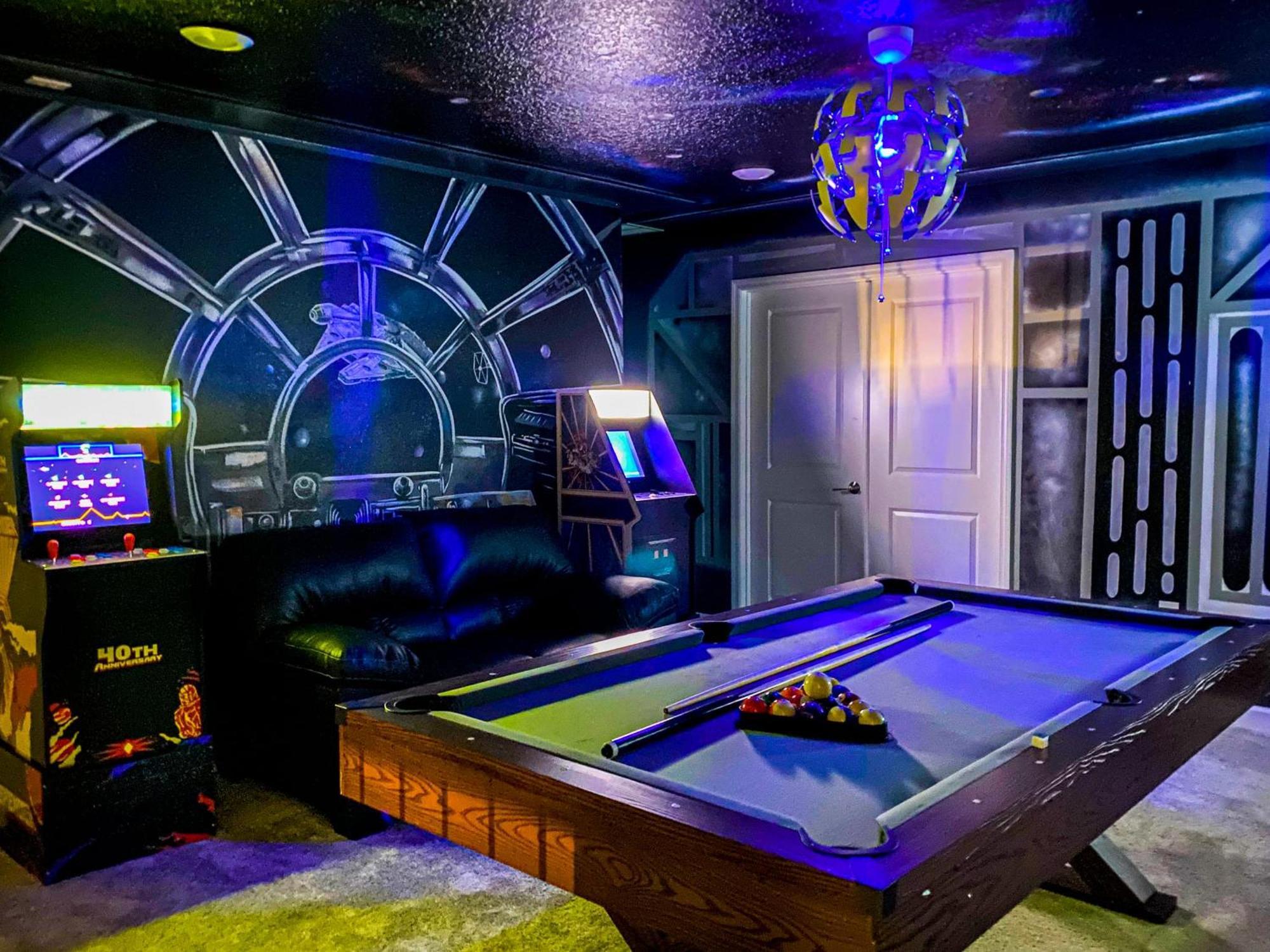 Magical Family Vacation Home Near Disney World At Storey Lake, Star Wars Gameroom, Pool, Theater, Mickey Slide, Sleeps Up To 28 Kissimmee Zewnętrze zdjęcie